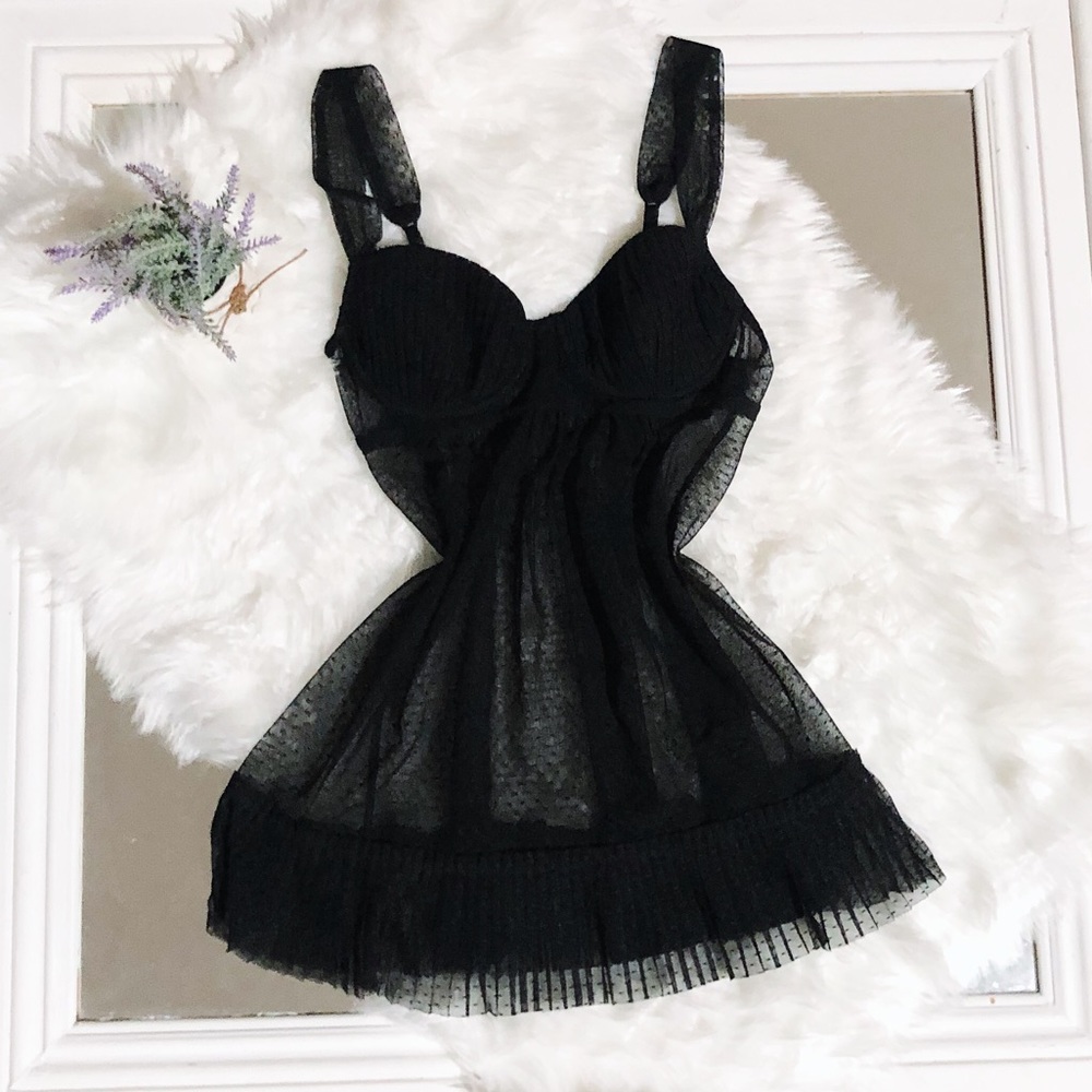 SOLD❤️ 
Gilligan & O’Malley Black Underwire Mesh Mini Slip Dress - Picture 4 of 6